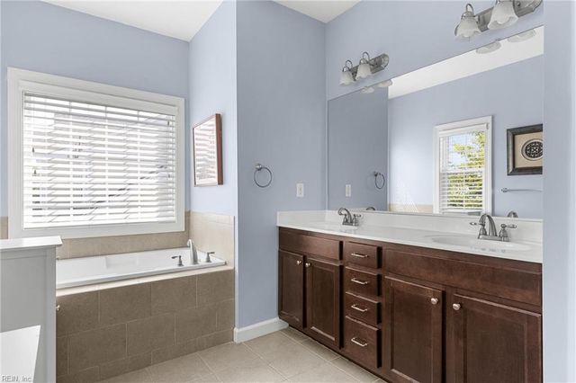 2072 Grandon LOOP, Virginia Beach, VA 23456