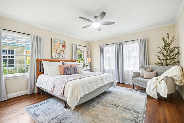 4928 Crockett Boulevard, Galveston, TX 77551