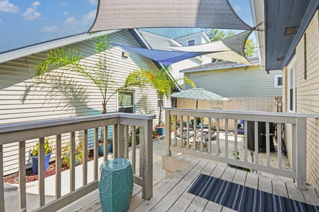 4928 Crockett Boulevard, Galveston, TX 77551