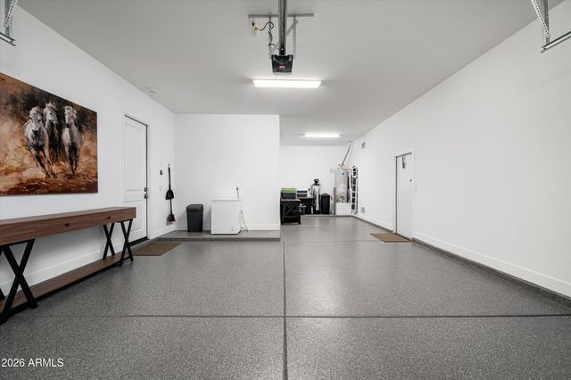 6138 E VIA DEL SOL Drive, Phoenix, AZ 85054