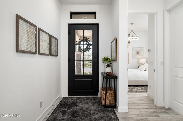 6138 E VIA DEL SOL Drive, Phoenix, AZ 85054