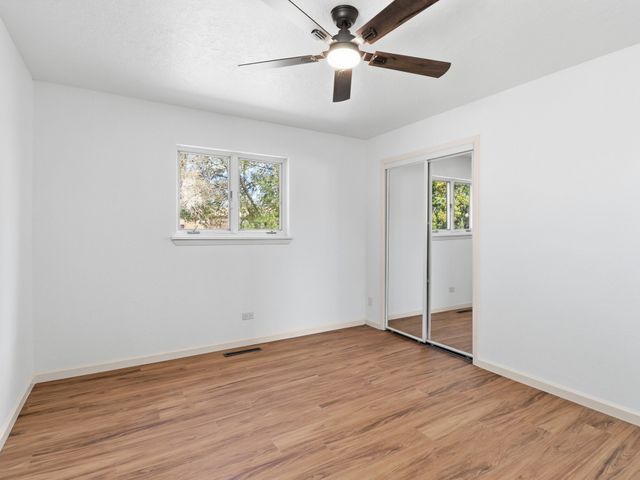 2575 Calle Delfino, Santa Fe, NM 87505