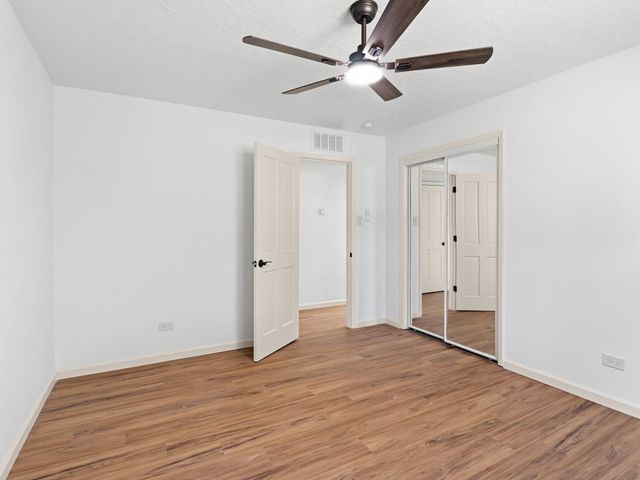 2575 Calle Delfino, Santa Fe, NM 87505