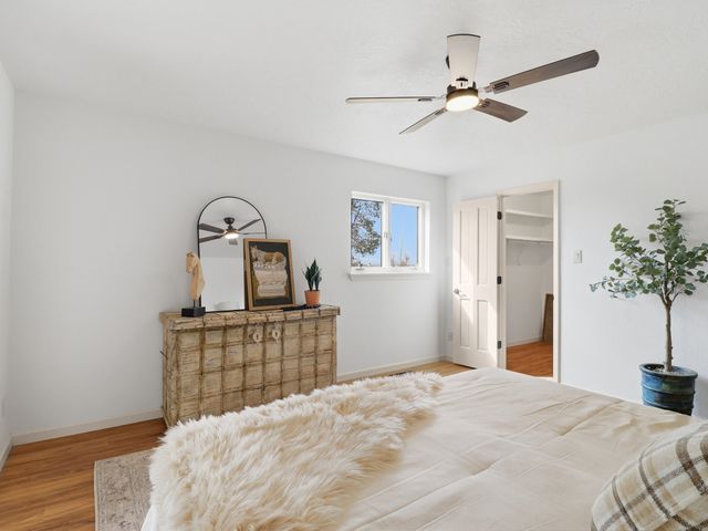 2575 Calle Delfino, Santa Fe, NM 87505