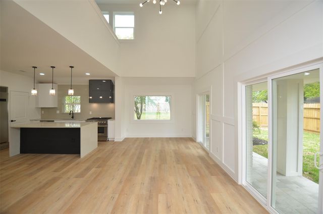 1207 Martin Street, Houston, TX 77018