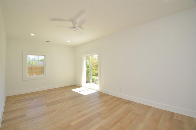 1207 Martin Street, Houston, TX 77018