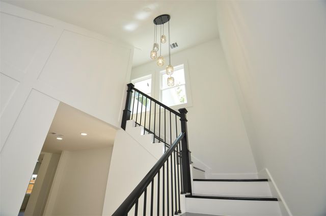 1207 Martin Street, Houston, TX 77018