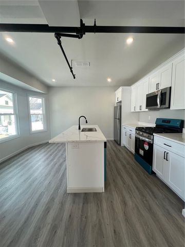 344 Blackstone Street, Providence, RI 02907