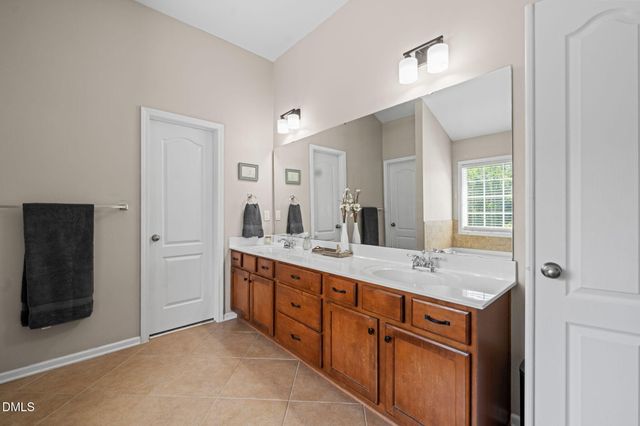 3632 Willow Stone Lane, Wake Forest, NC 27587