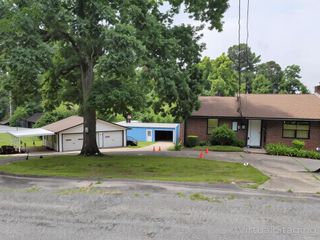 2820 Bonnie Lane, Little Rock, AR 72206