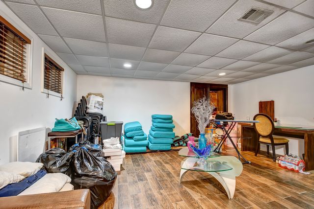 491 OLD SURREY Lane A, Hinsdale, IL 60521