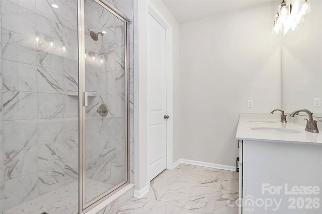2153 Endeavor Run, Charlotte, NC 28269