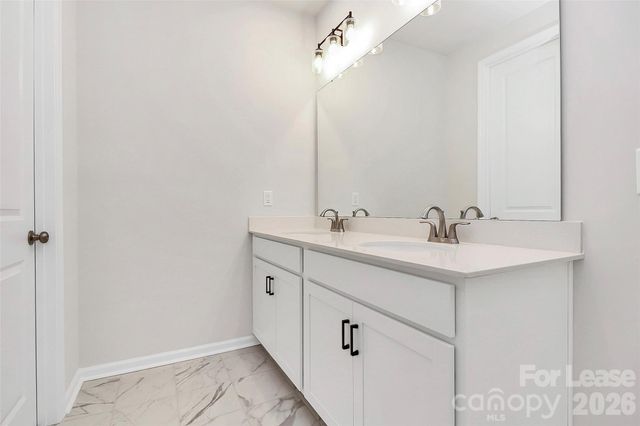 2153 Endeavor Run, Charlotte, NC 28269