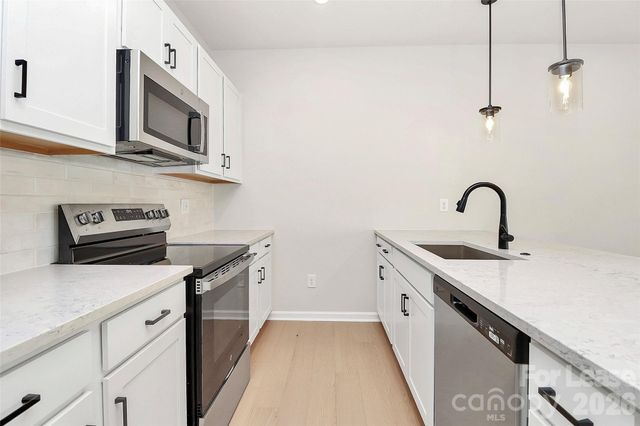 2153 Endeavor Run, Charlotte, NC 28269