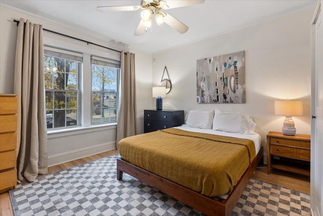 1956 W Melrose Street 102, Chicago, IL 60657