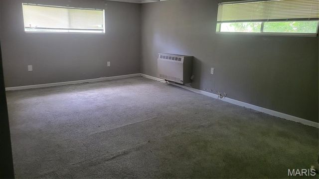 10272 Imperial Drive, St Louis, MO 63136