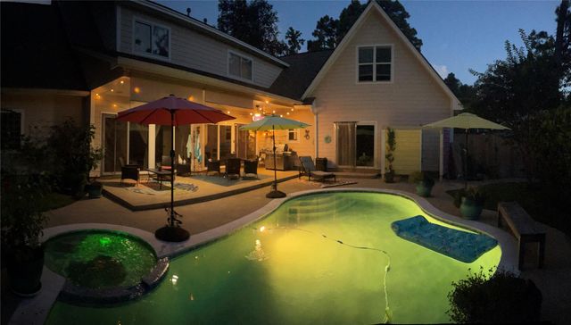 5 Maystar Court, Spring, TX 77380