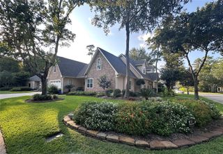 5 Maystar Court, Spring, TX 77380