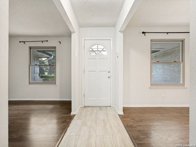 15815 HEIMER RD, San Antonio, TX 78232