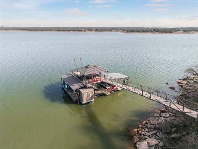 7575 Cory Drive, Brownwood, TX 76801