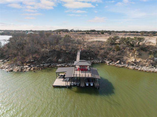 7575 Cory Drive, Brownwood, TX 76801