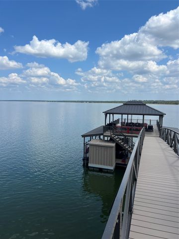 7575 Cory Drive, Brownwood, TX 76801