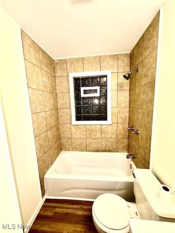 435 Manchester Avenue, Youngstown, OH 44509