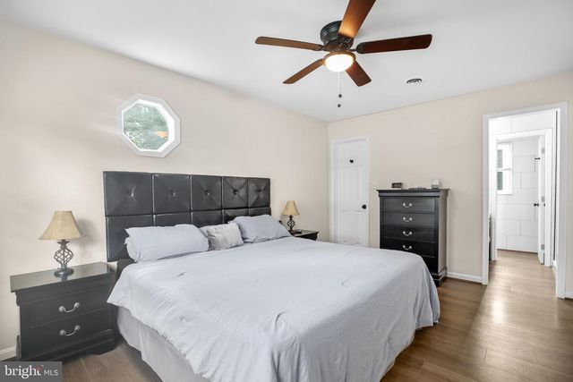 8301 SEAYS RD, Spotsylvania, VA 22551