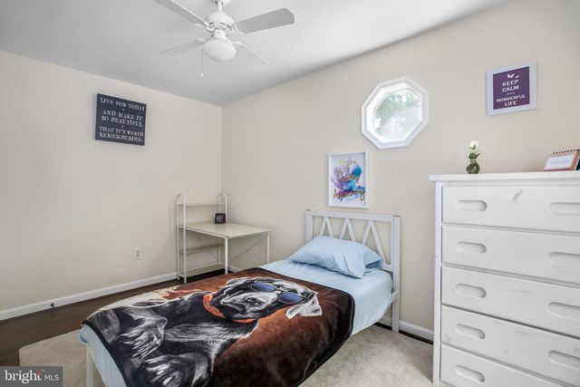 8301 SEAYS RD, Spotsylvania, VA 22551