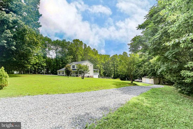 8301 SEAYS RD, Spotsylvania, VA 22551