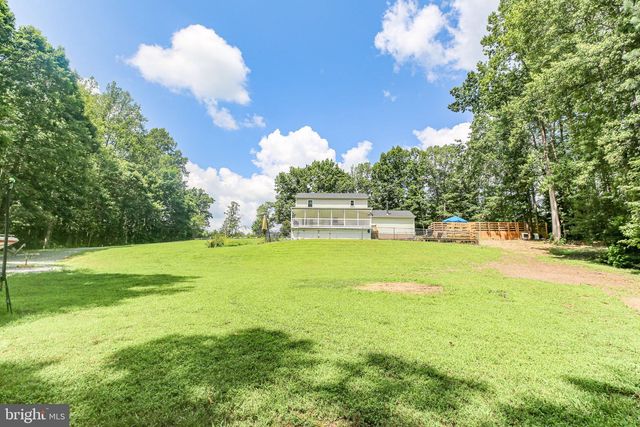 8301 SEAYS RD, Spotsylvania, VA 22551