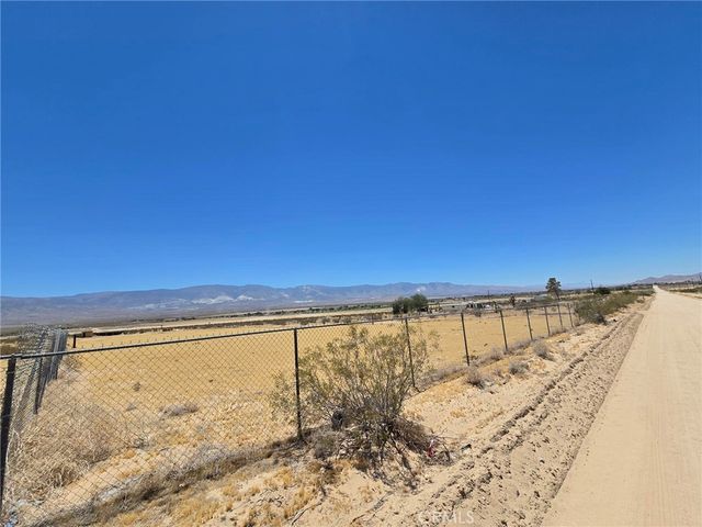 37915 Rabbit Springs, Lucerne Valley, CA 92356