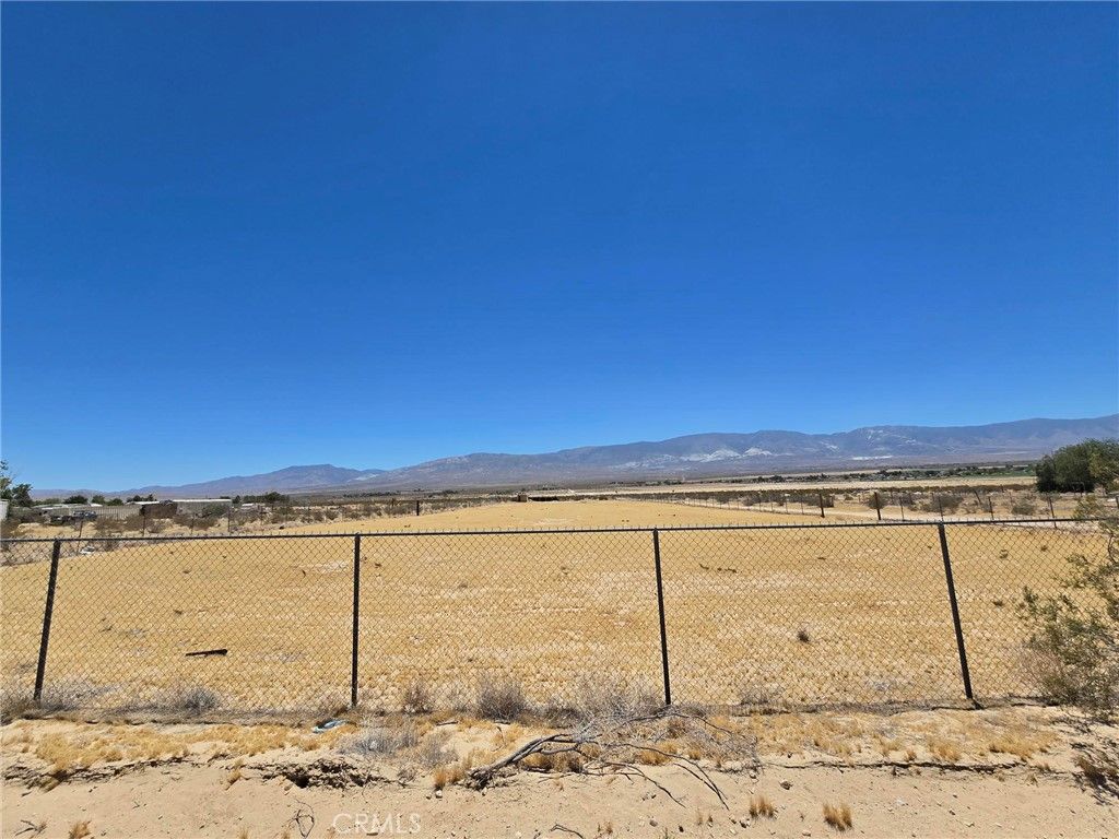 37915 Rabbit Springs, Lucerne Valley, CA 92356