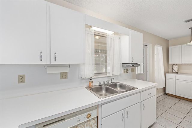 8459 SW 90TH STREET B, Ocala, FL 34481