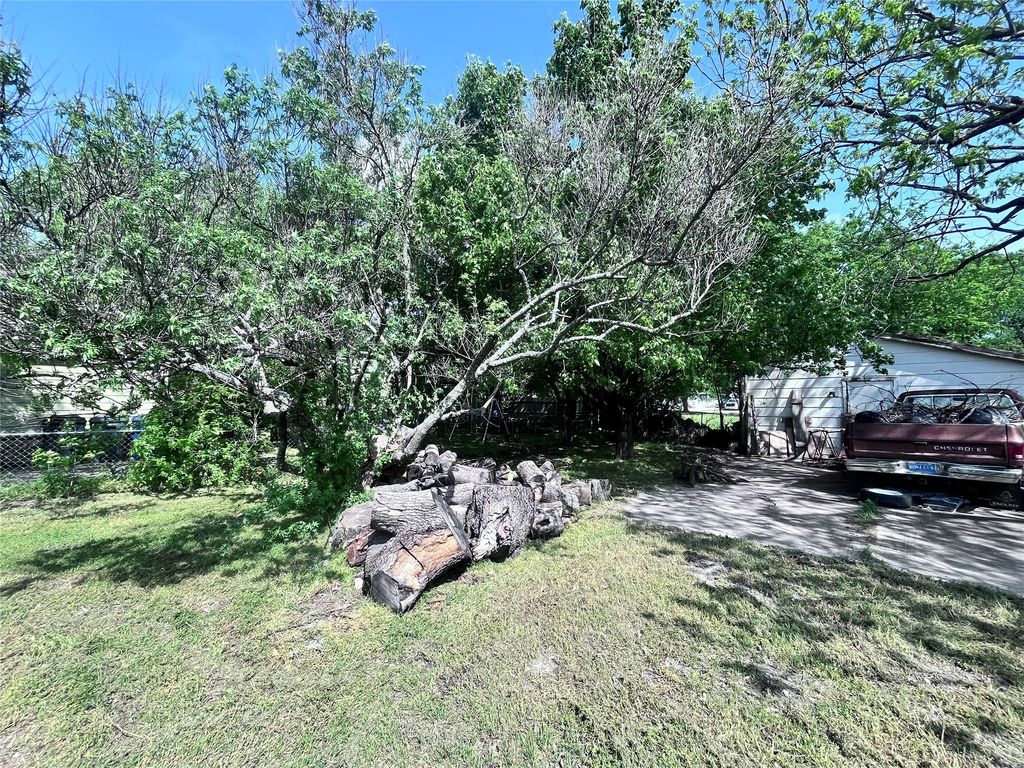 713 Elm Street, Mckinney, TX 75069