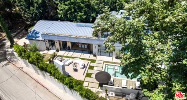 1914 Laurel Canyon Blvd, Los Angeles, CA 90046