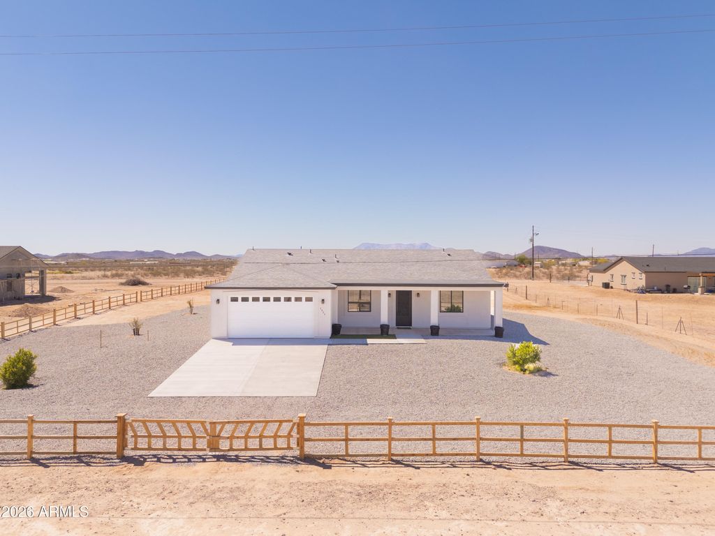 2924 S 364TH Avenue, Tonopah, AZ 85354