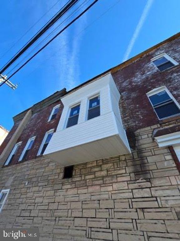 1645 W HUNTINGDON ST, PHILADELPHIA, PA 19132 — exterior
