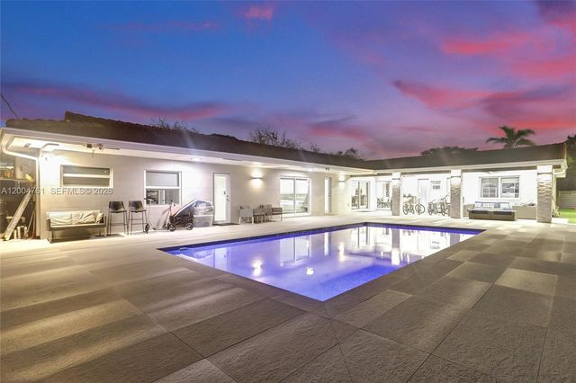 2126 NE 187th St, North Miami Beach, FL 33179