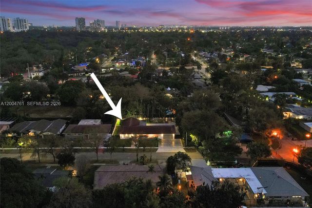2126 NE 187th St, North Miami Beach, FL 33179