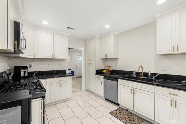 13933 Carpintero Avenue, Bellflower, CA 90706