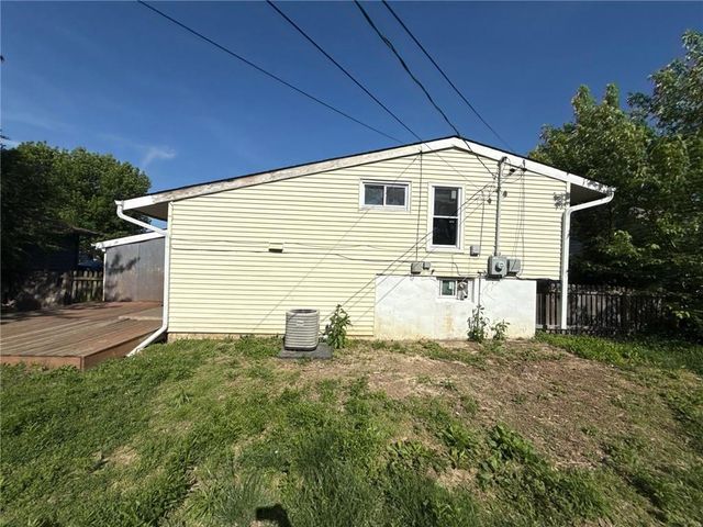 4258 N Colorado Avenue, Kansas City, MO 64117