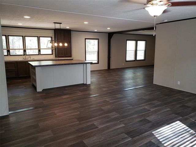 11642 Sparks Davis Road, Keithville, LA 71047