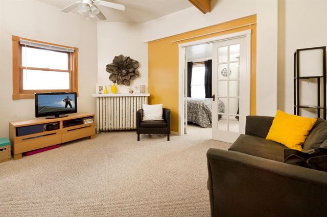 1619 Hubbard Avenue, Saint Paul, MN 55104