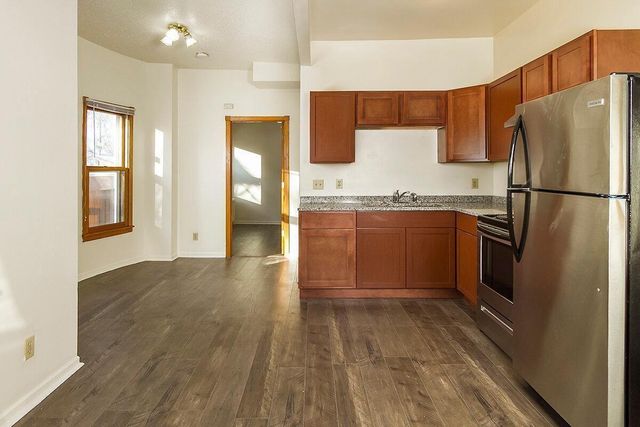 1619 Hubbard Avenue, Saint Paul, MN 55104