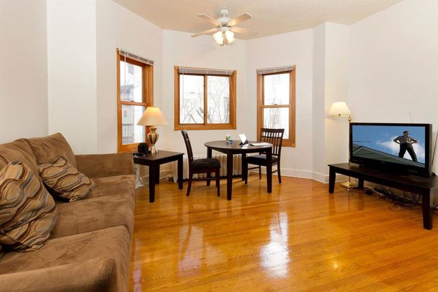 1619 Hubbard Avenue, Saint Paul, MN 55104