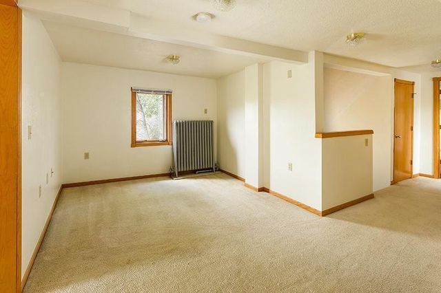 1619 Hubbard Avenue, Saint Paul, MN 55104