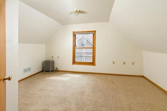 1619 Hubbard Avenue, Saint Paul, MN 55104