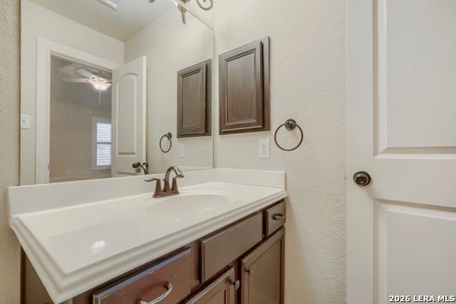 8706 Woodland Bnd, San Antonio, TX 78255