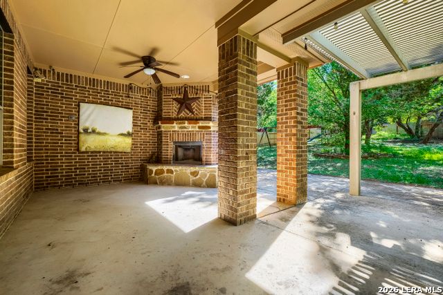 8706 Woodland Bnd, San Antonio, TX 78255